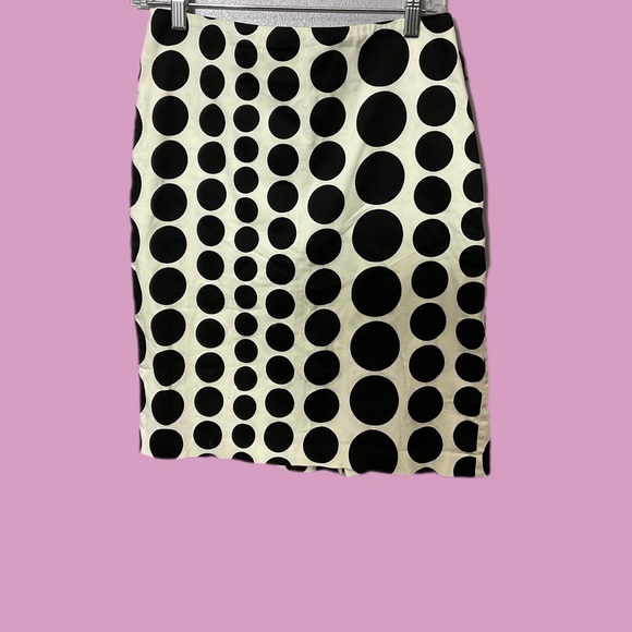 Le Chateau skirt size small - Picture 2 of 5